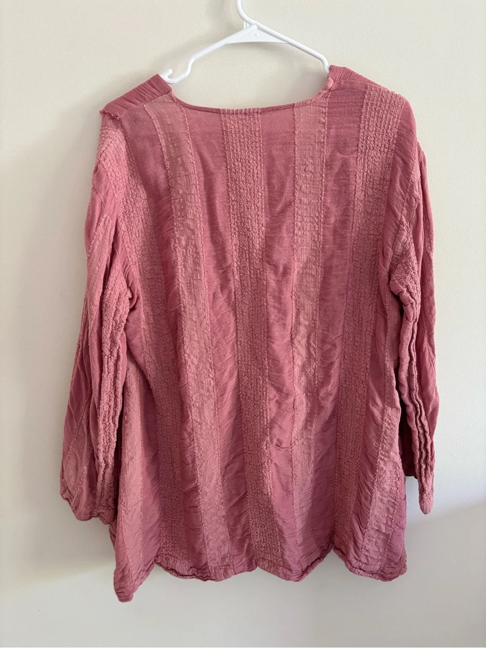 Free People Dusty Rose V-Neck Textured Peasant Tunic